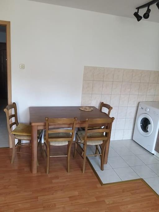Nice Apartment On Quite Location Near City Center Split Luaran gambar
