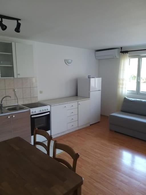 Nice Apartment On Quite Location Near City Center Split Luaran gambar